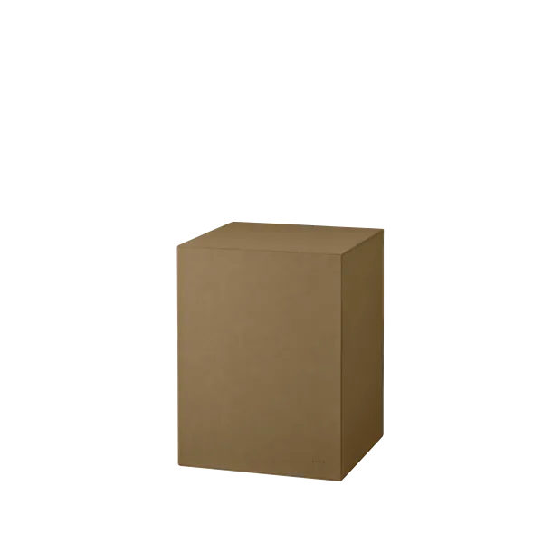 Blomus - Sokkel Sahlia - Indian Tan kunstleder - 46cm Hoog 1 Blomus - Sokkel Sahlia - Indian Tan kunstleder - 46cm Hoog