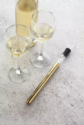 Wijnkoelstick Goud met schenktuit - Point-Virgule 2 Wijnkoelstick Goud met schenktuit - Point-Virgule