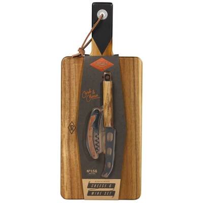 Retro serveerplank met kaasmes en wijnfles opener
