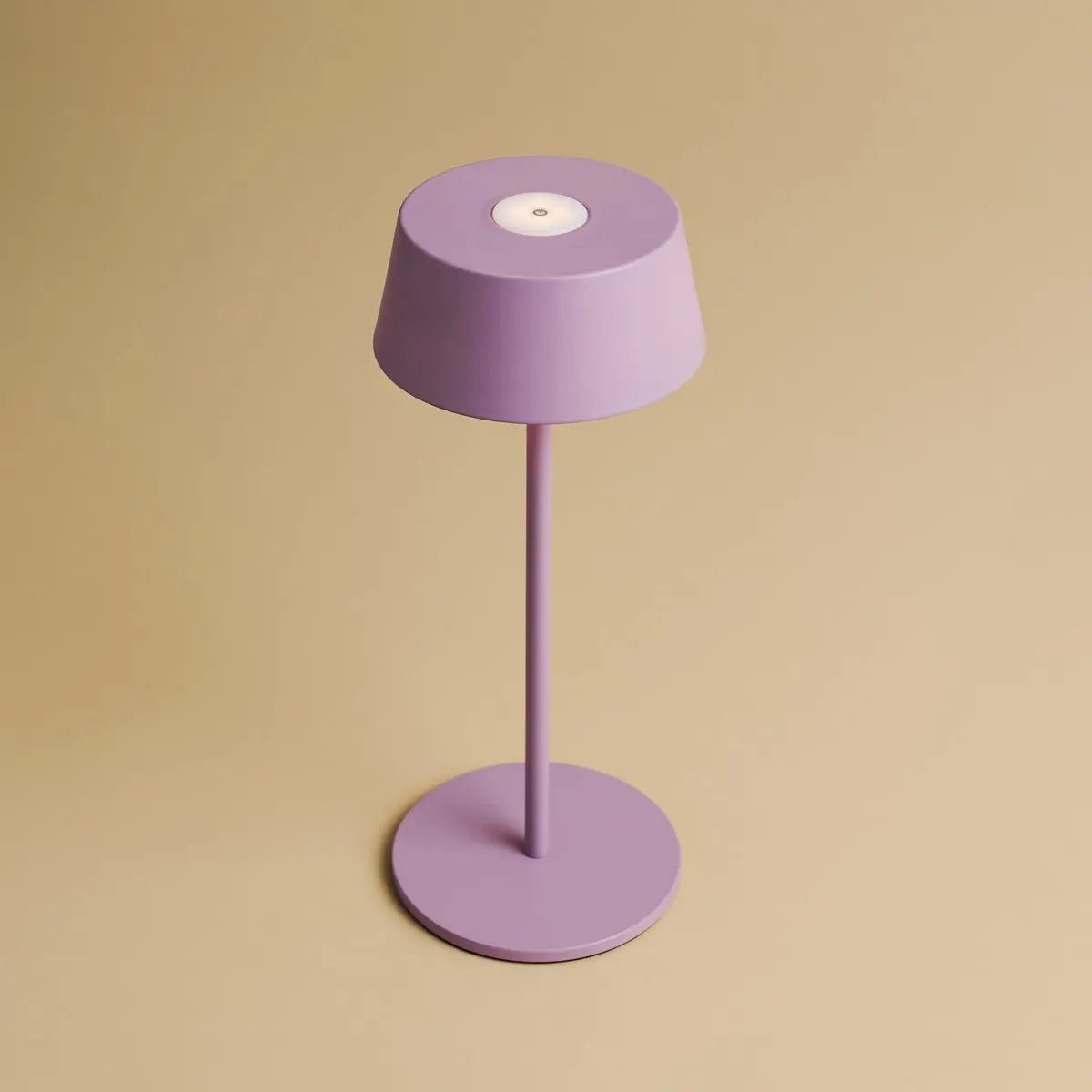 Hugo violet/lila oplaadbare tafellamp - dimbaar - tot 120 uur 15 Hugo violet/lila oplaadbare tafellamp - dimbaar - tot 120 uur