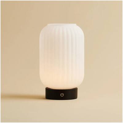 Lilly - donkerbruin - houten basis - oplaadbaar tot 100 uur