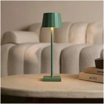 Wouter groen oplaadbare tafellamp - tot 120 uur