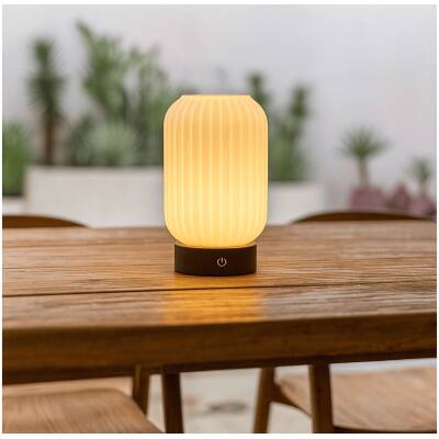 Lilly - donkerbruin - houten basis - oplaadbaar tot 100 uur