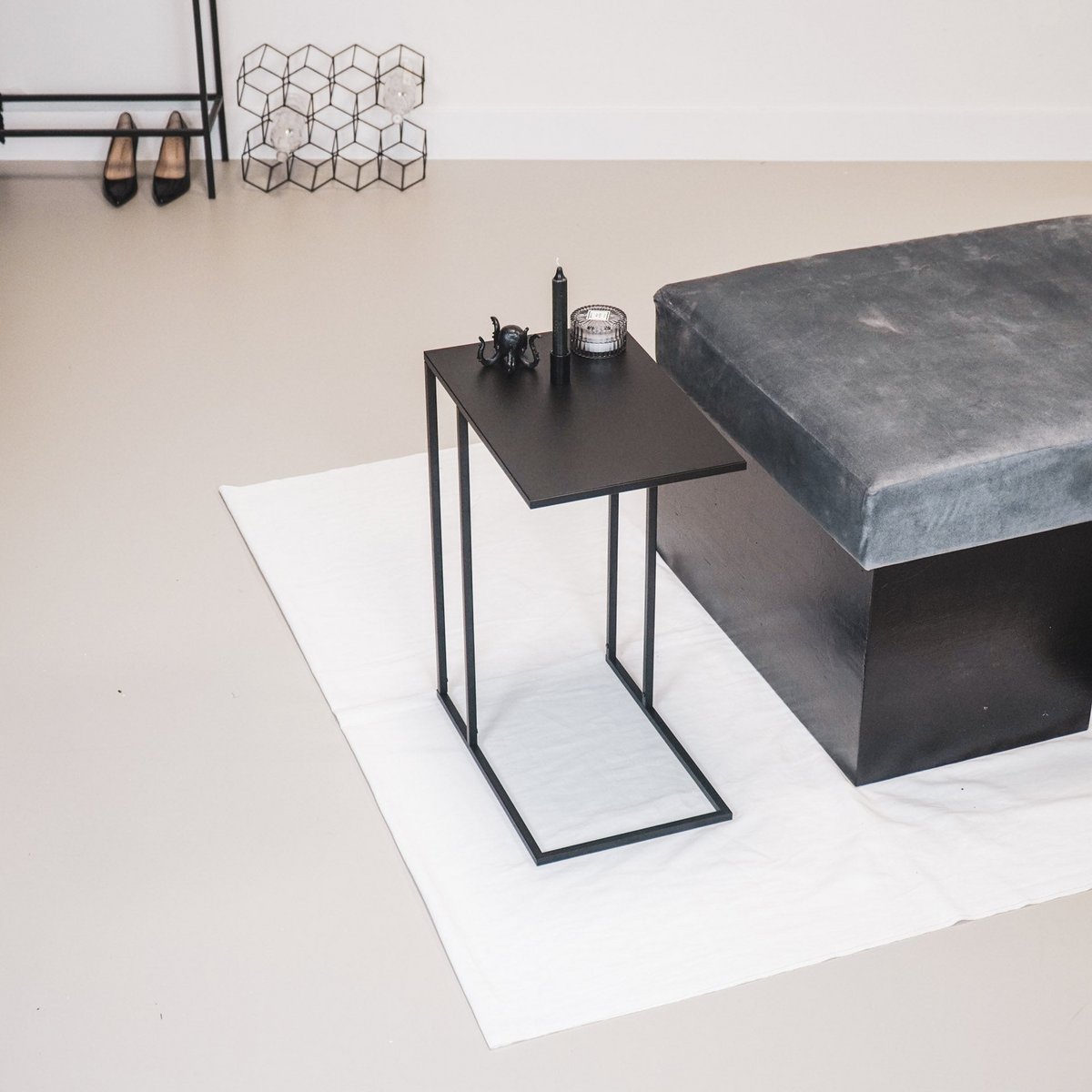 Bijzettafel - Metaal - Zwart - 45x30x60cm 7 Bijzettafel - Metaal - Zwart - 45x30x60cm