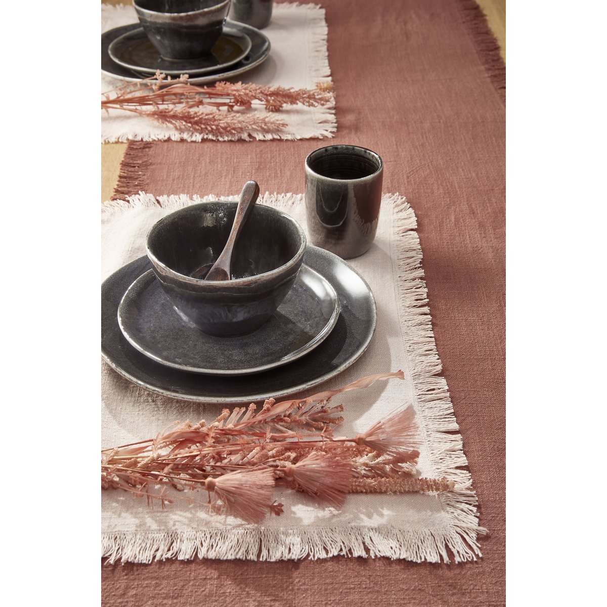 Tabo Serviesset 4 Persoons - Zwart 7 Tabo Serviesset 4 Persoons - Zwart