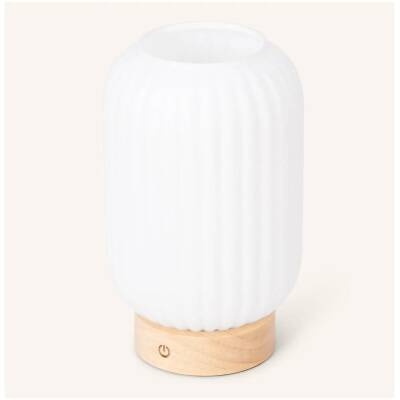 Lilly - lichtbruin - houten basis - oplaadbaar tot 100 uur