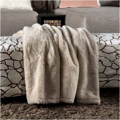 Dutch Decor Lize Plaid Pumice stone - 100% gerecycled polyester - 140x180cm