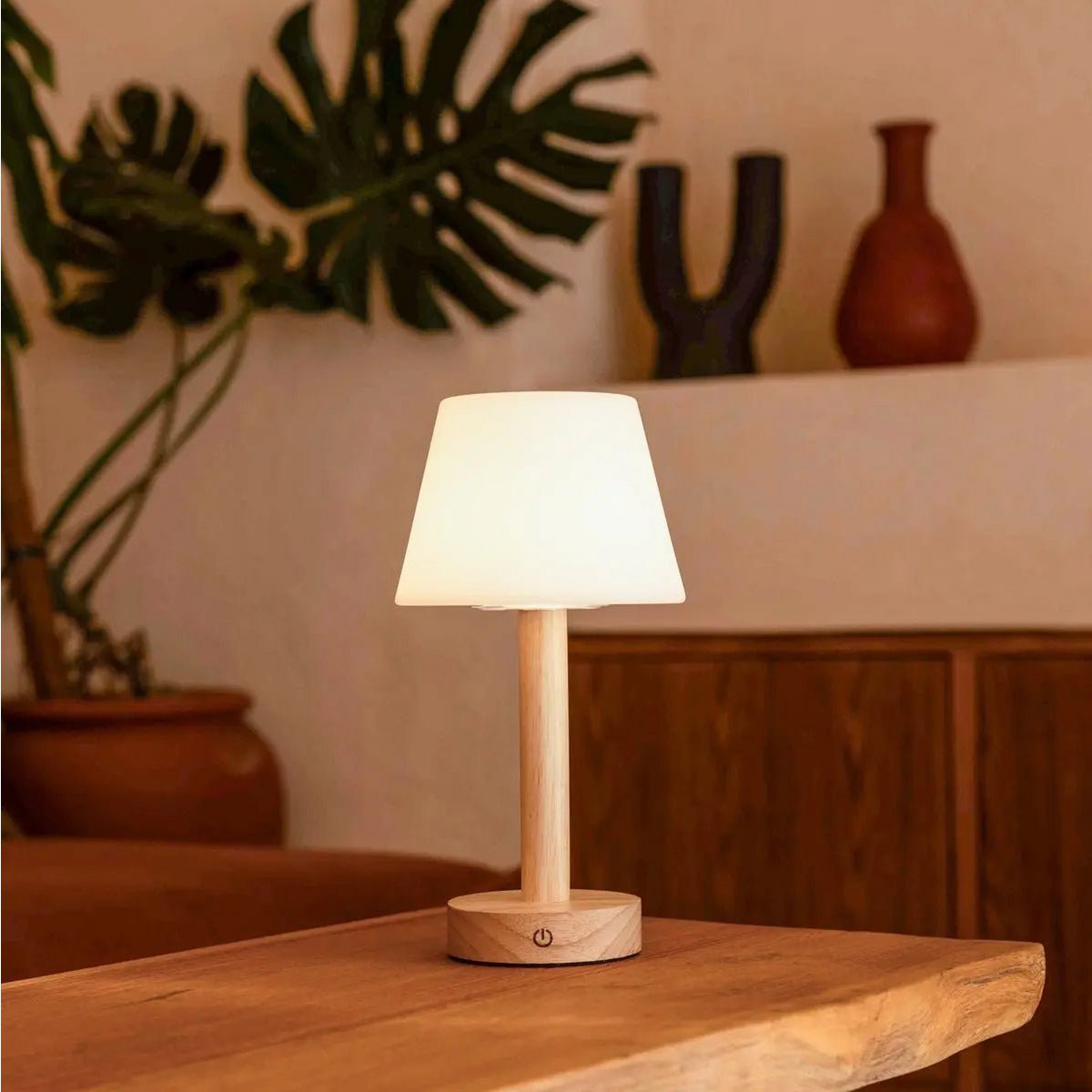 Zoe Lichtbruine Houten Oplaadbare Tafellamp - tot 80 uur 4 Zoe Lichtbruine Houten Oplaadbare Tafellamp - tot 80 uur