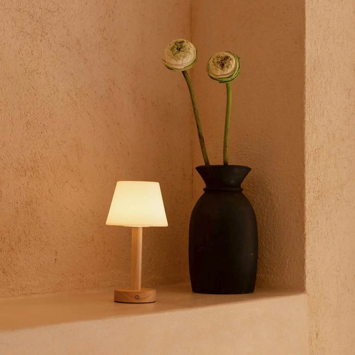 Zoe Lichtbruine Houten Oplaadbare Tafellamp - tot 80 uur 9 Zoe Lichtbruine Houten Oplaadbare Tafellamp - tot 80 uur