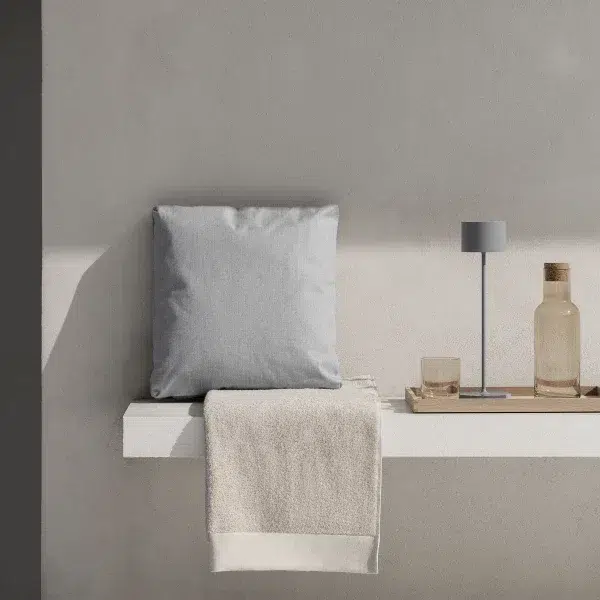 Blomus buitenkussen - Stay - kleur steen - 45x45cm 9 Blomus buitenkussen - Stay - kleur steen - 45x45cm