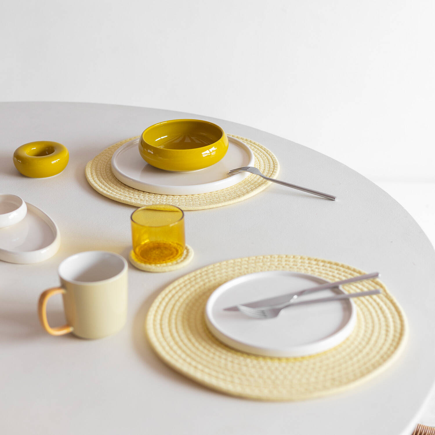 ONA Placemat 35cm sunny yellow Piff 4 ONA Placemat 35cm sunny yellow Piff - detailfoto 3 | ONA