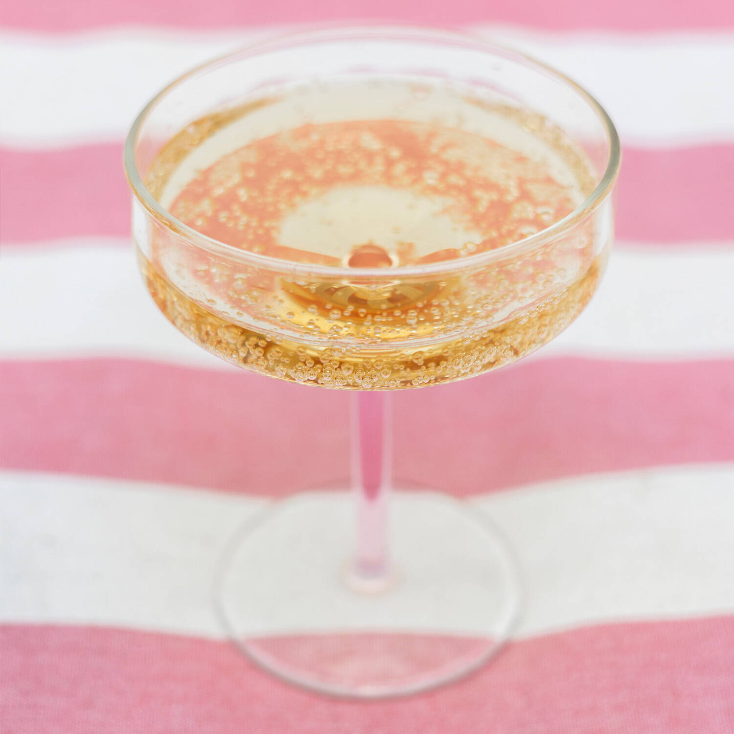 ONA Champagneglas 20cl coupe roze Fizz - Set van 2 5 ONA Champagneglas 20cl coupe roze Fizz - Set van 2 - detailfoto 4 | ONA