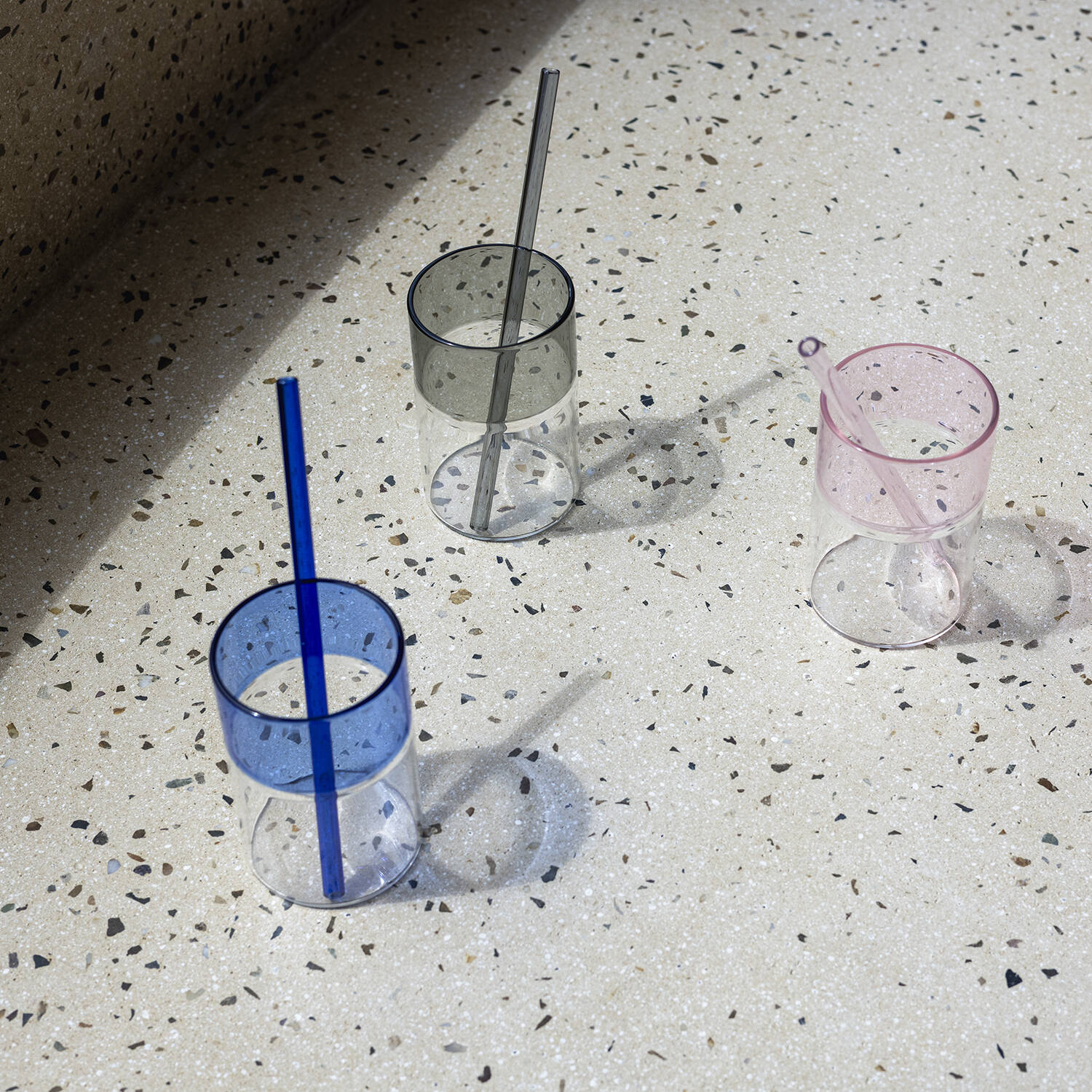 ONA Rietje 20cm glas grijs Cruse - Set van 4 3 ONA Rietje 20cm glas grijs Cruse - Set van 4 - detailfoto 2 | ONA
