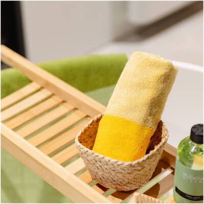 ONA Handdoek 30x50cm sunny yellow Pixie - Set van 2 - detailfoto 6 | ONA