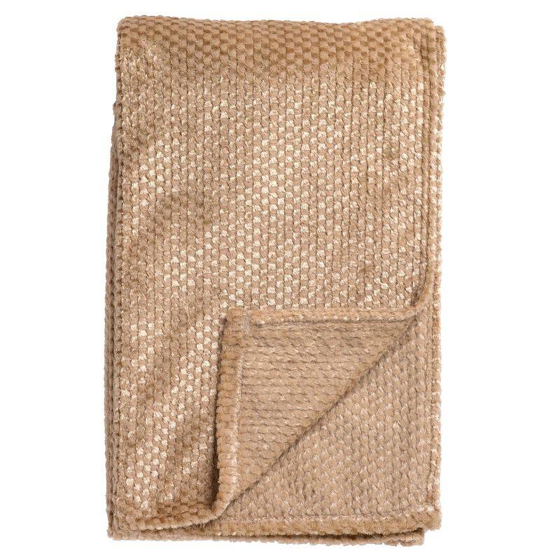 Dutch Decor Micky plaid - fluffy beige - 150x200cm 1 Dutch Decor Micky plaid - fluffy beige - 150x200cm
