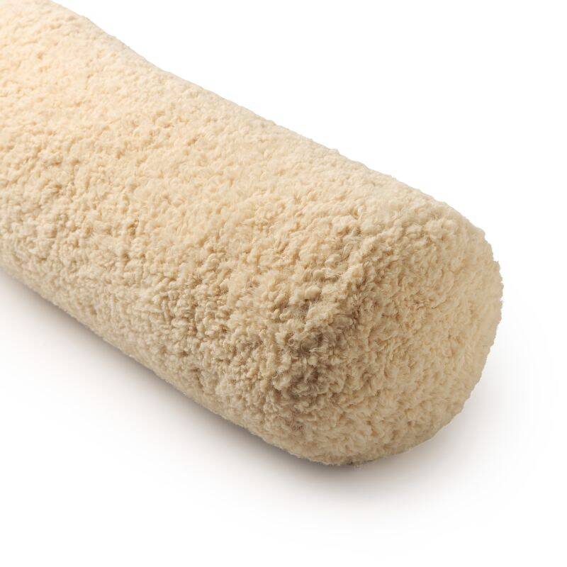 Dutch Decor - CARA rolkussen - teddylook - beige - D18x50cm 2 Dutch Decor - CARA rolkussen - teddylook - beige - D18x50cm