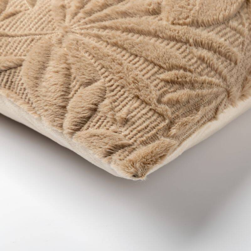Dutch Decor - Jurre sierkussen - Bladmotief - Beige - 40x60 cm 3 Dutch Decor - Jurre sierkussen - Bladmotief - Beige - 40x60 cm