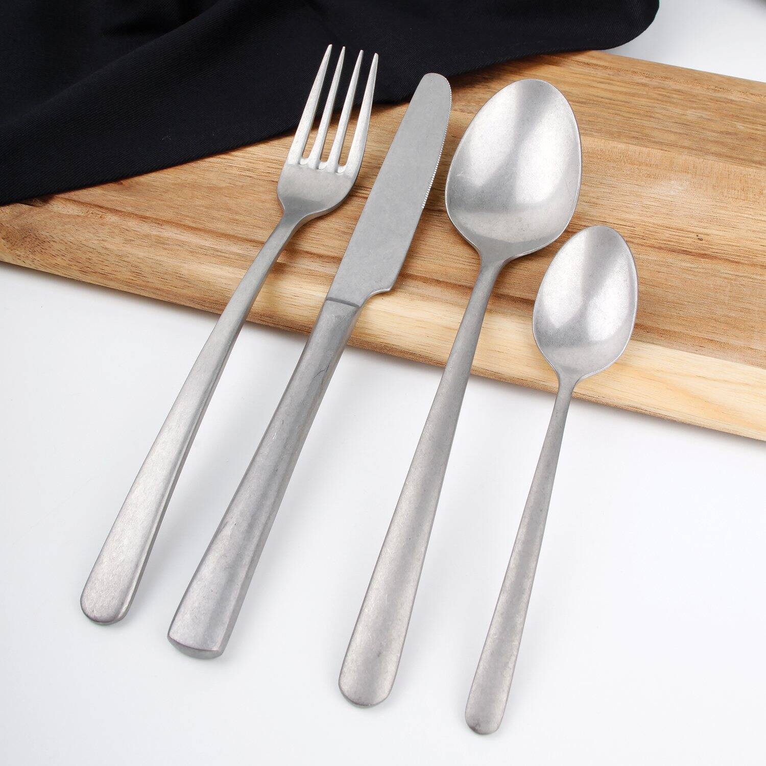 BonBistro Dessertlepel Amberes Antique - Set van 6 3 BonBistro Dessertlepel Amberes Antique - Set van 6 - detailfoto 2 | BonBistro